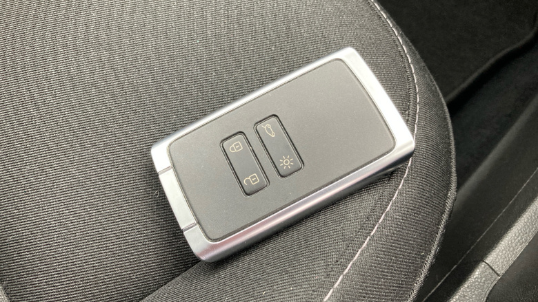 Renault Captur 1.3 TCE 140 Iconic 5dr Petrol Hatchback